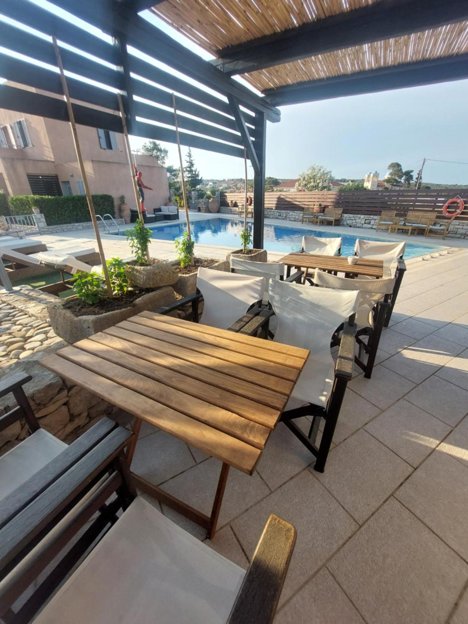 Petradi Aparthotel Livadi  ภายนอก รูปภาพ