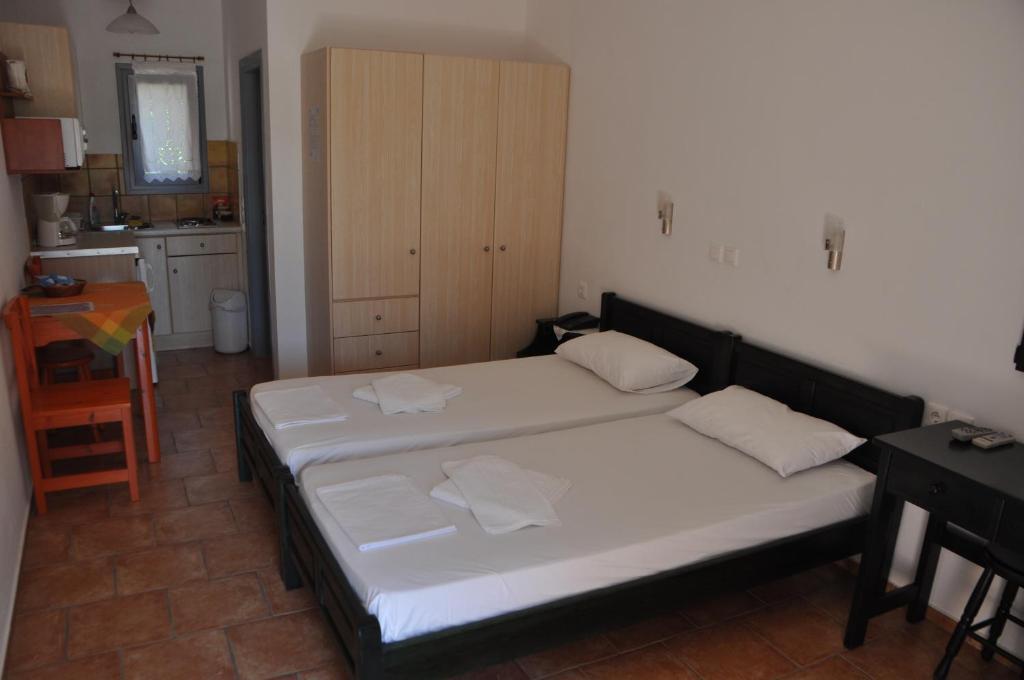 Petradi Aparthotel Livadi  ห้อง รูปภาพ