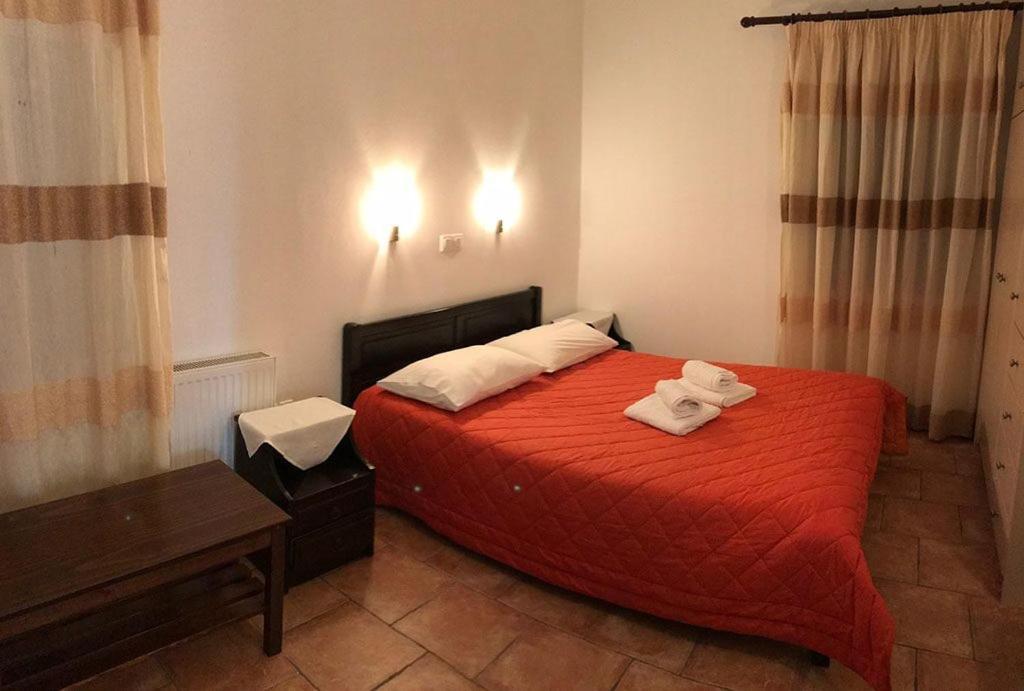 Petradi Aparthotel Livadi  ภายนอก รูปภาพ